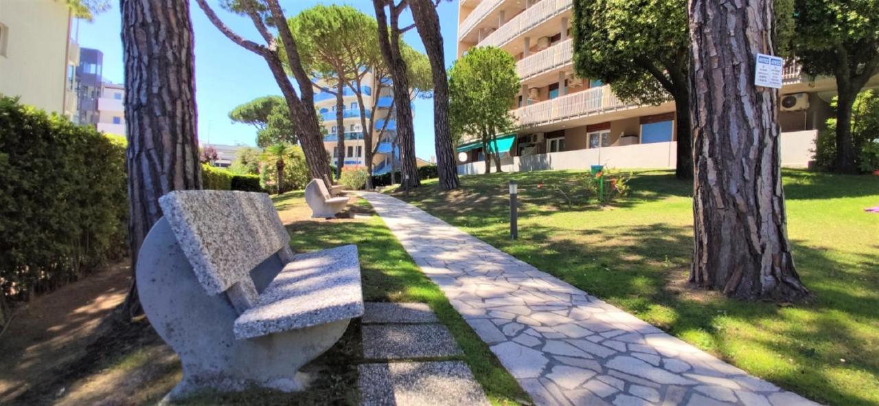 Condominio La Duna - Residence Puerto Do Sol Lignano Sabbiadoro Exterior foto