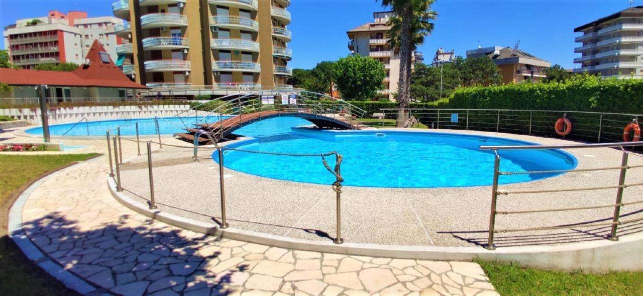 Condominio La Duna - Residence Puerto Do Sol Lignano Sabbiadoro Exterior foto